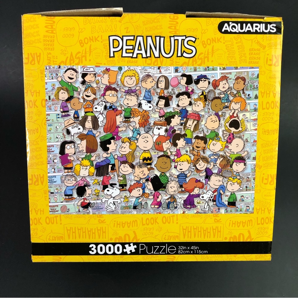 Challenge yourself with 3000 Pieces Puzzle PEANUTS Aquarius Size 32in x 45in